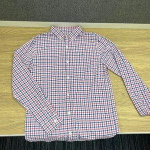 NEVER WORN. Boys Vineyard Vines button down shirt Size: L